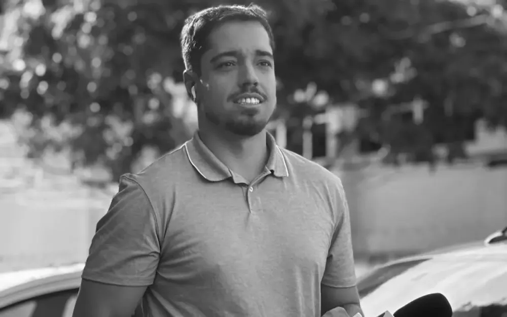 Caíque Verli, repórter da TV Gazeta, morre aos 33 anos e deixa o jornalismo capixaba de luto