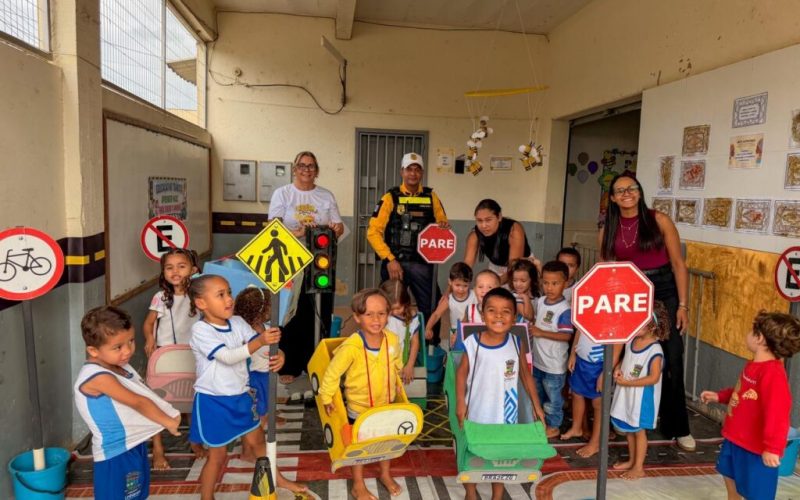 Transitôlandia leva educação para o trânsito de forma lúdica às escolas de Linhares